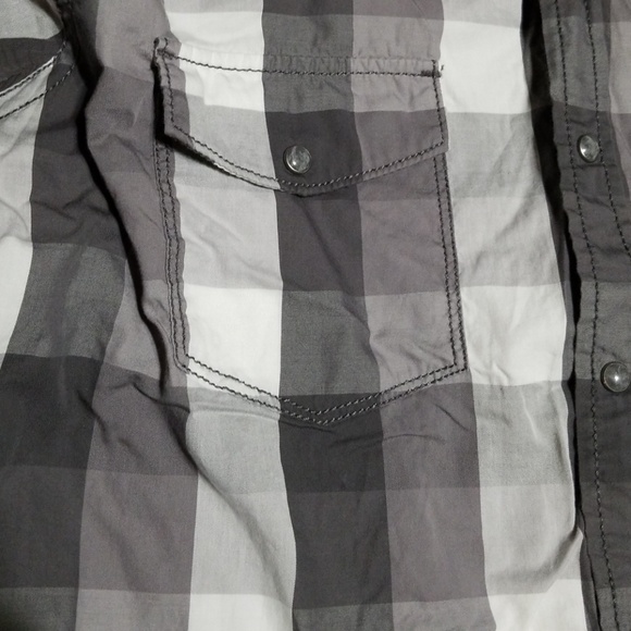 Mens Express Button Down - Picture 3 of 3